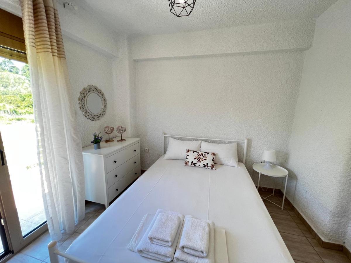 Mendis Village Kriopigi Bagian luar foto